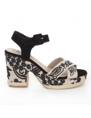 SANDALIAS TACON MANDARINA BRIGIDA NEGRO