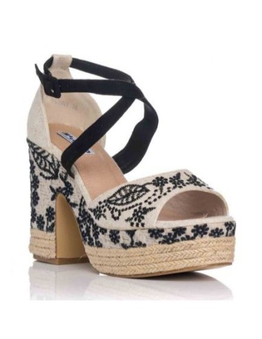 SANDALIAS TACON MANDARINA PENNY NEGRO